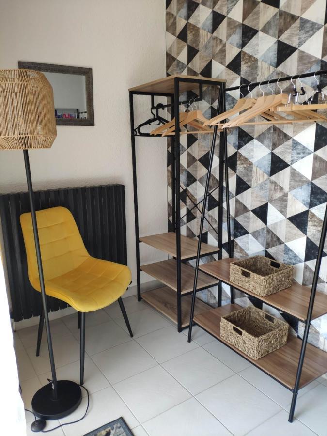 La Tourelle Suite Cosy Entre Vignoble Aixois Et Luberon Le Puy-Sainte-Réparade Dış mekan fotoğraf